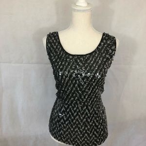 Sleeveless dress tank